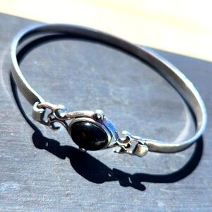 Vintage Sterling Silver and Black Resin Bangle : Victorian Style